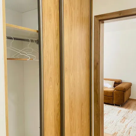 Fewdays * Michalovce